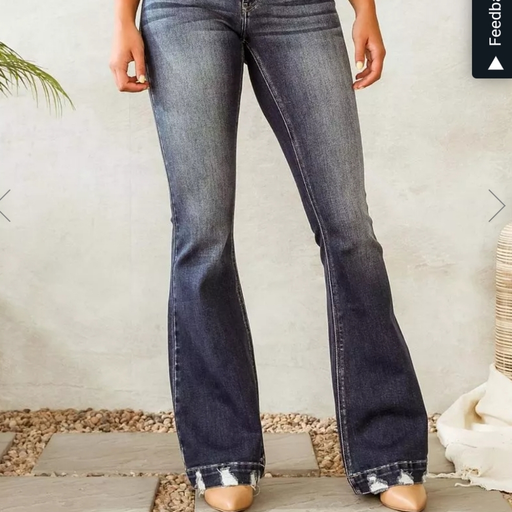 Kancan bell bottom jeans
